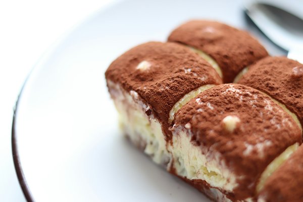 Can You Create a Perfectly Fluffy Italian Tiramisu?